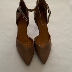 Corso Como Tan Ankle Strap Heels